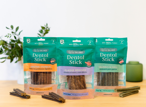 Descubre los Sticks Dentales de Wild Balance: salud en cada mordisco