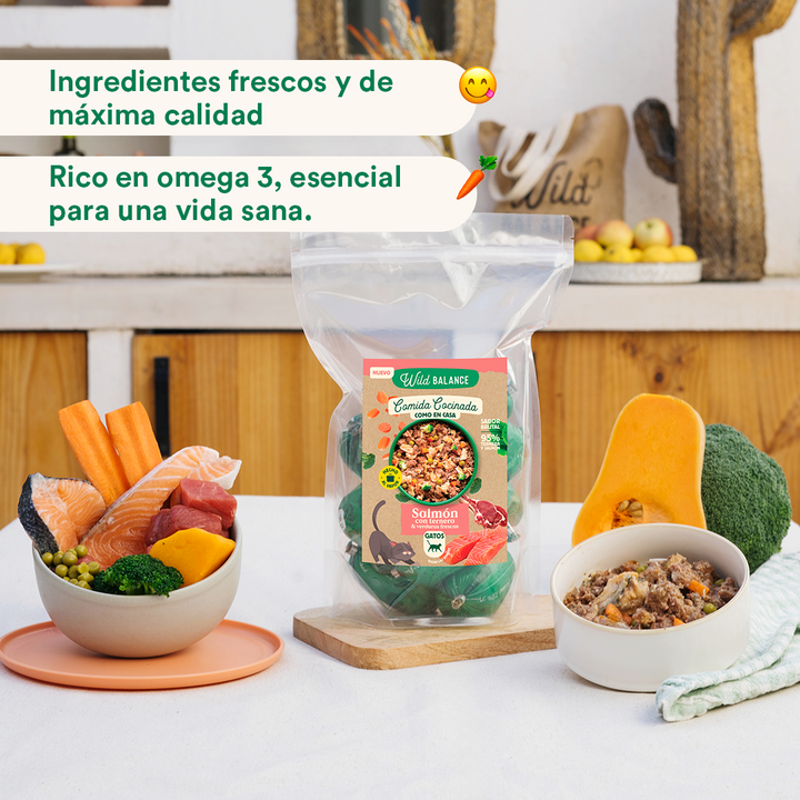 Comida Cocinada de Salmón y Ternera con verduras para gatos-Wild Balance