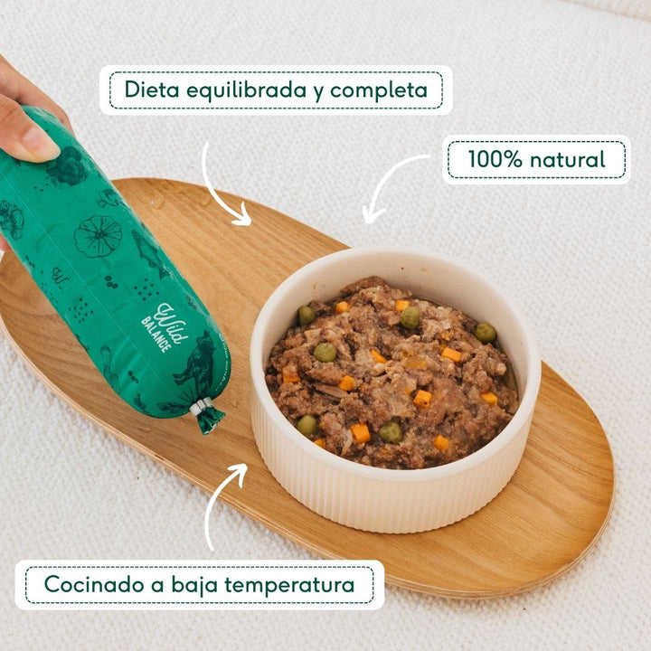 Comida cocinada para perros de pollo