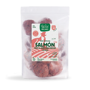 Menú BARF de Salmón con verduras frescas para gatos